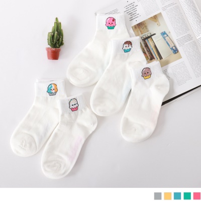 0711新品 【特價款】韓國冰淇淋圖樣白色短筒襪．5色(3入198)